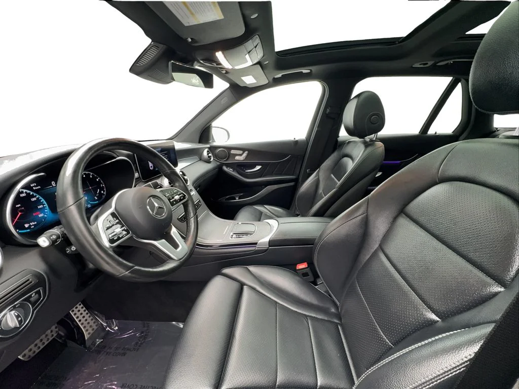 Used 2022 Black Mercedes-Benz GLC 300 image 19