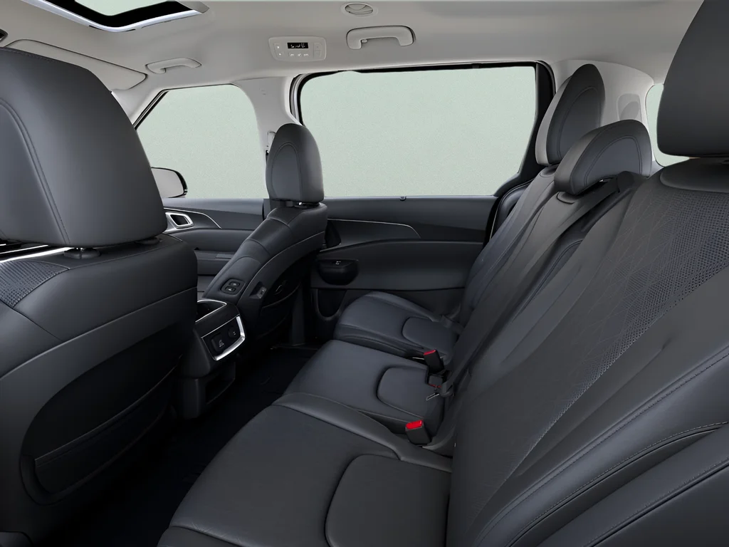 New 2027 White Pearl Kia SX image 18