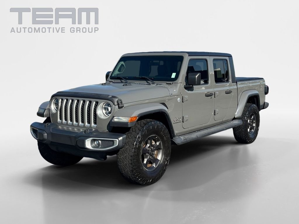 Certified Used 2020 Gray Jeep Overland image 3