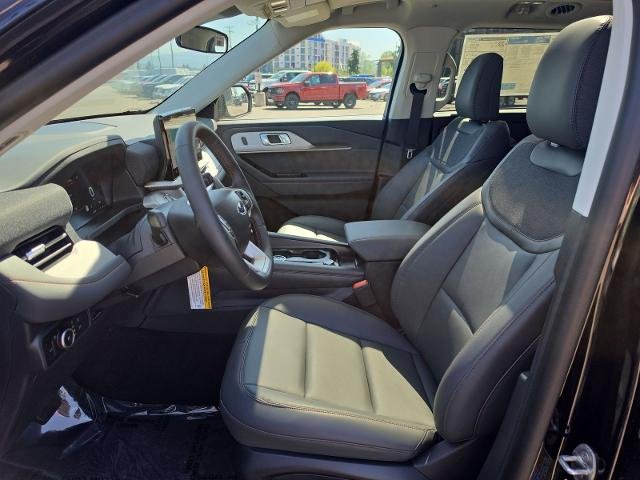 New 2026 Agate Black Metallic Ford Active image 32