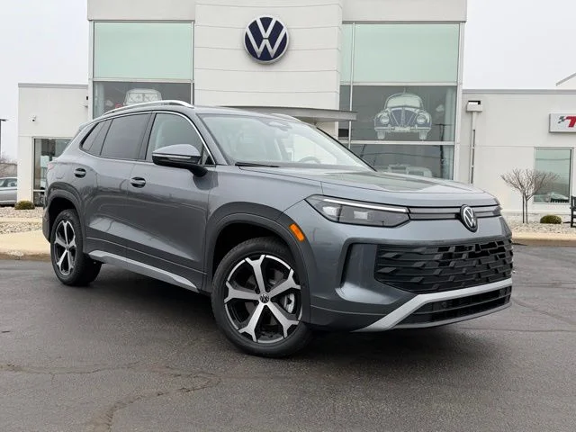 New 2026 Silver Volkswagen 2.0T SE image 1