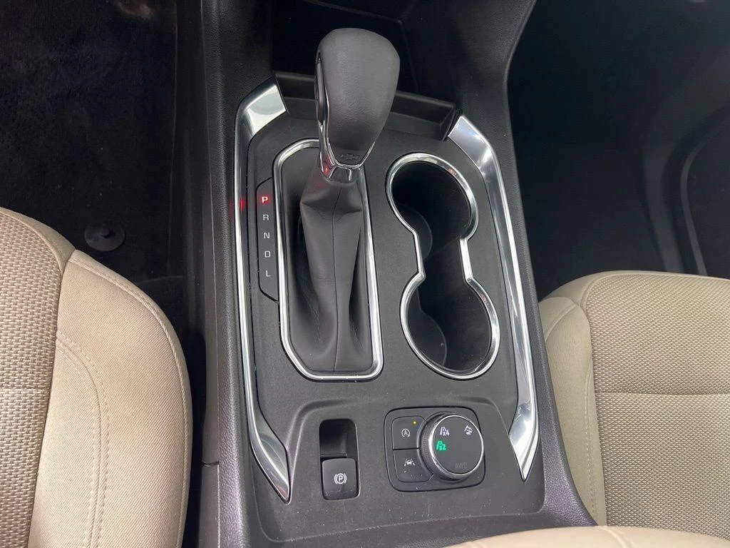 Used 2023 Summit White Chevrolet LS image 13