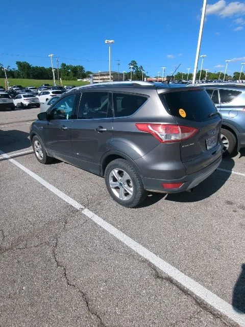 Used 2013  Ford SE image 6