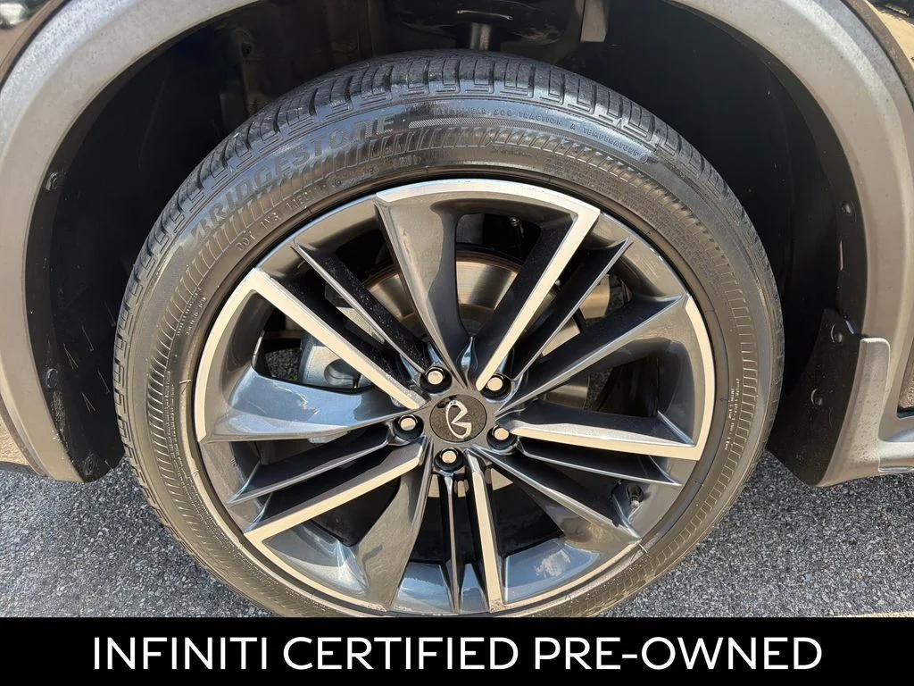 Certified Used 2023 Black Obsidian INFINITI LUXE image 16