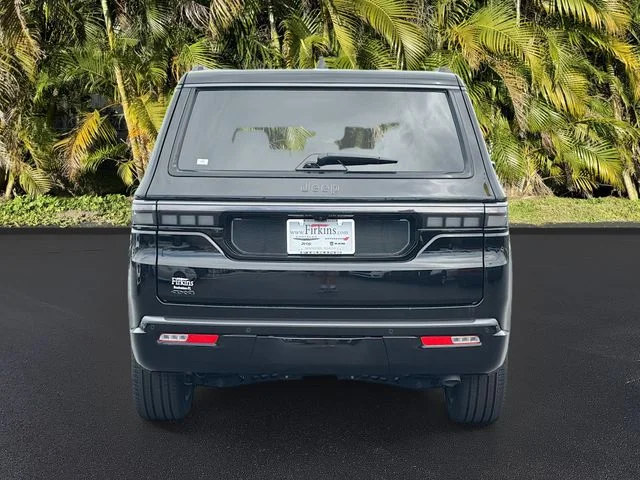 New 2026 High Gloss Black Exterior Paint Jeep Summit Obsidian image 6