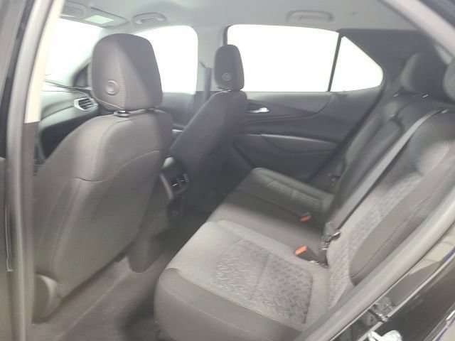 2022 Chevrolet Equinox LT - Photo 16