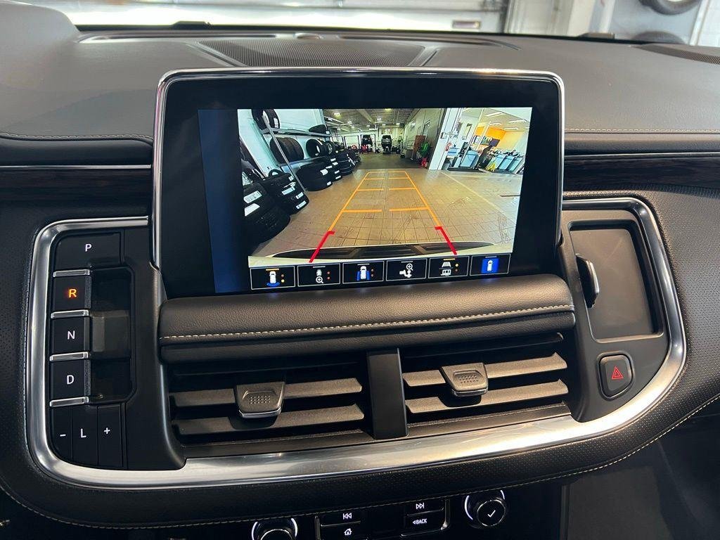 Used 2022 Summit White Chevrolet Premier image 30