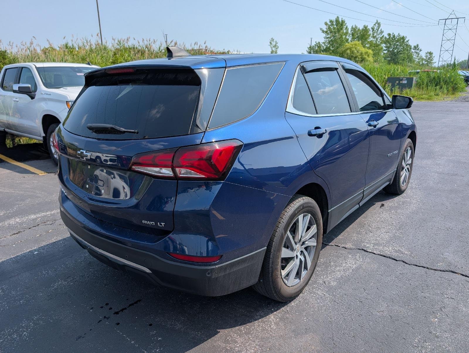 Used 2022 Blue Glow Metallic Chevrolet LT image 7
