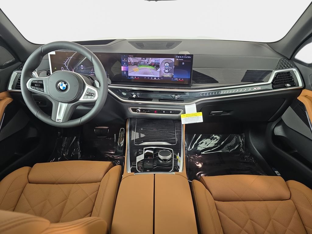 New 2026 Mineral White Metallic BMW xDrive40i image 12