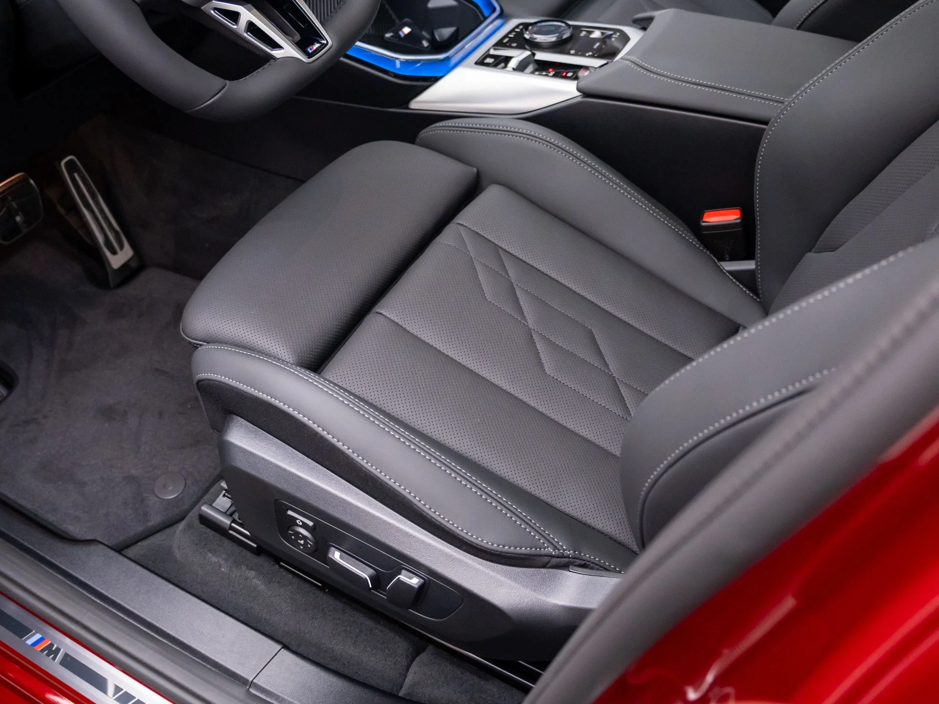 New 2026 Red BMW 30 xDrive image 16