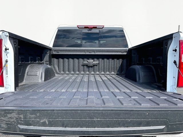 2026 Chevrolet Silverado 1500 ZR2 - Photo 15
