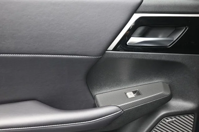 New 2026 Gray Mitsubishi LE image 15