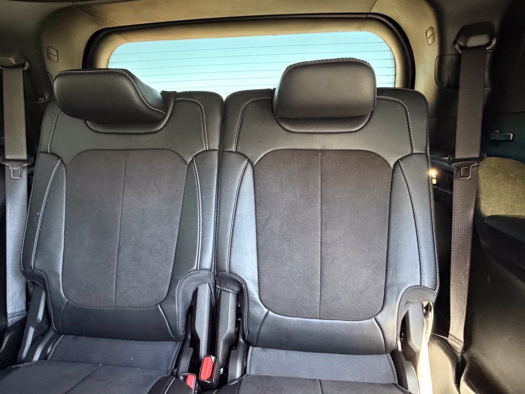 Used 2024 Black Jeep Altitude X image 8
