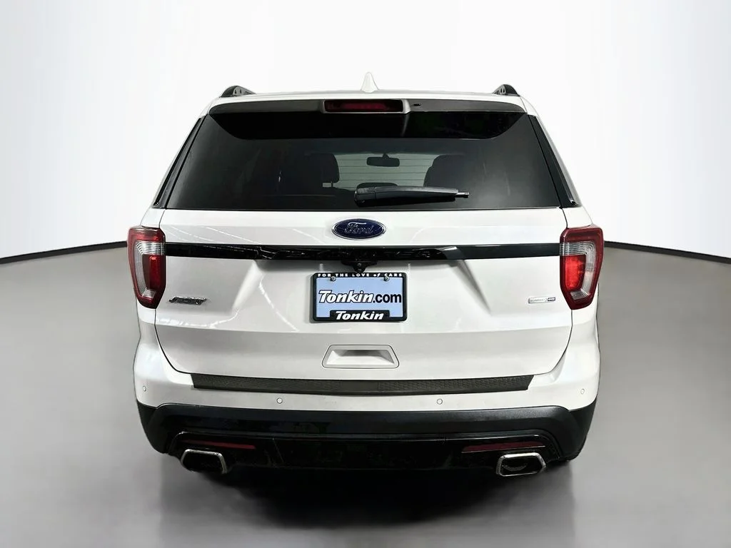 Used 2017 White Platinum Clearcoat Metallic Ford Sport image 7