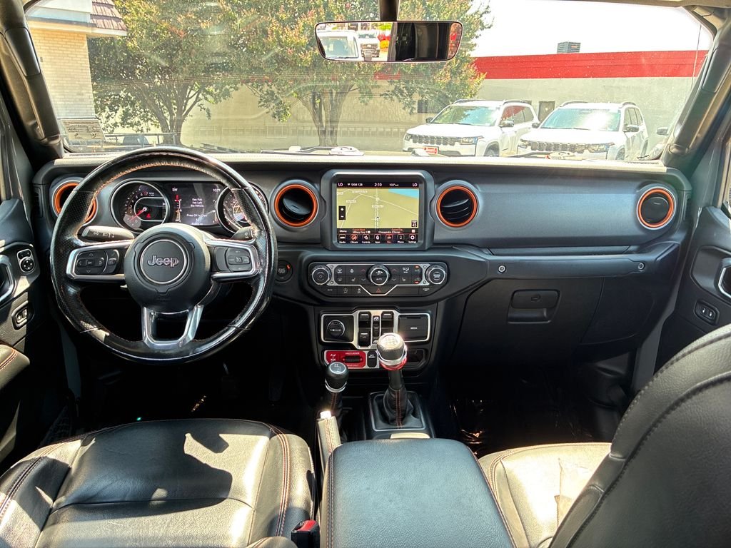 Used 2022 Gray Jeep Mojave image 13