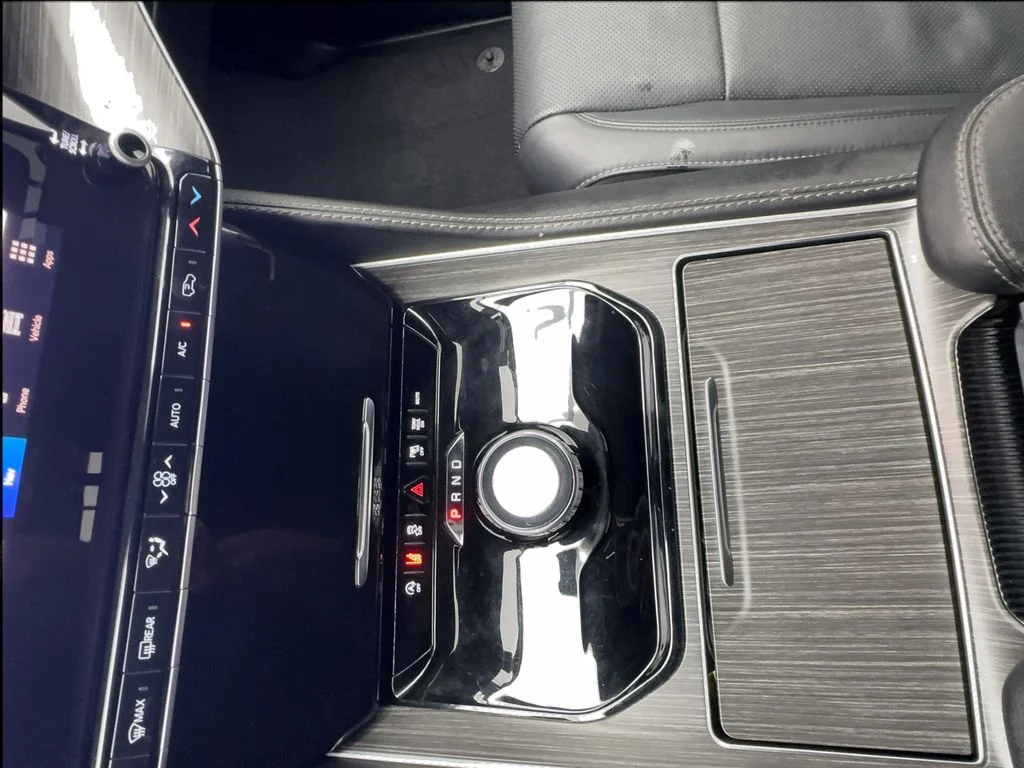 Used 2024 White Jeep Series II image 49