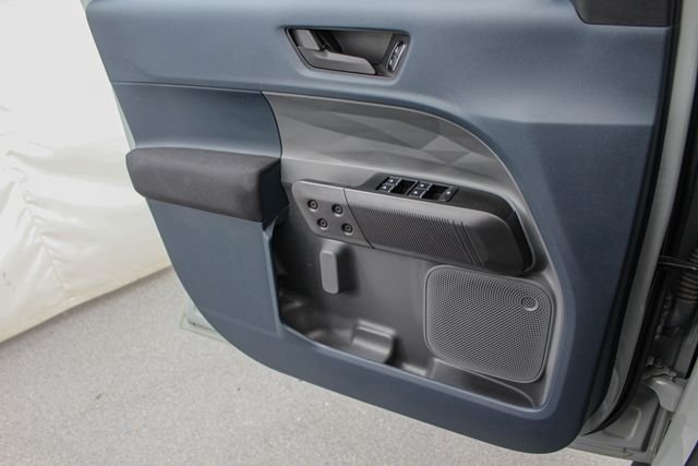 Used 2023 Cactus Green / Gray Ford XL image 16