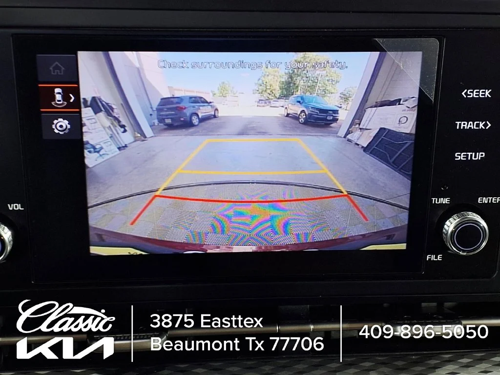 Used 2023 Red Kia LX Seat Package image 15