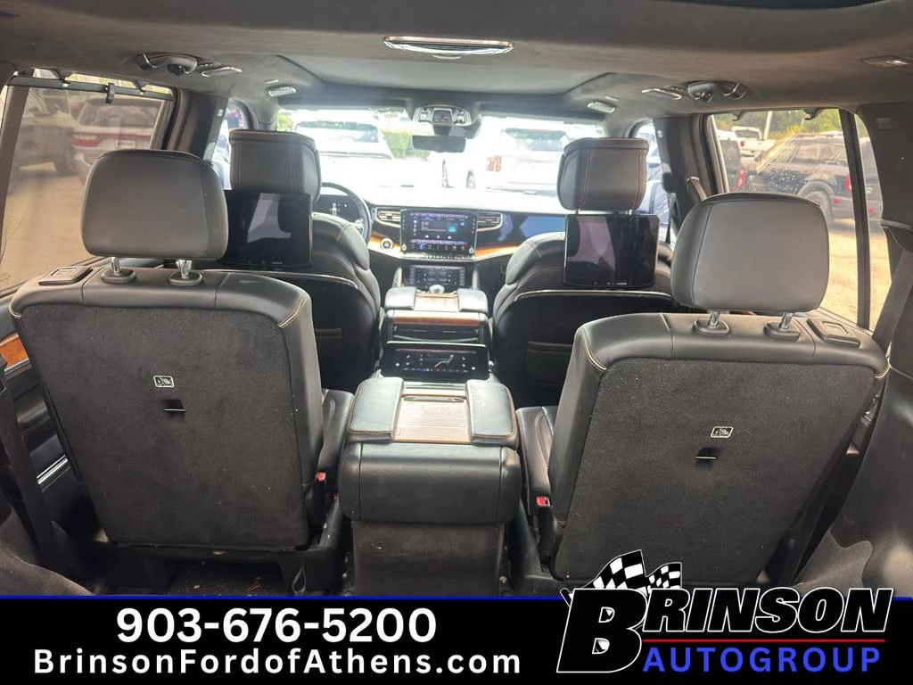 Used 2022 Bright White Clearcoat Jeep Series III image 12