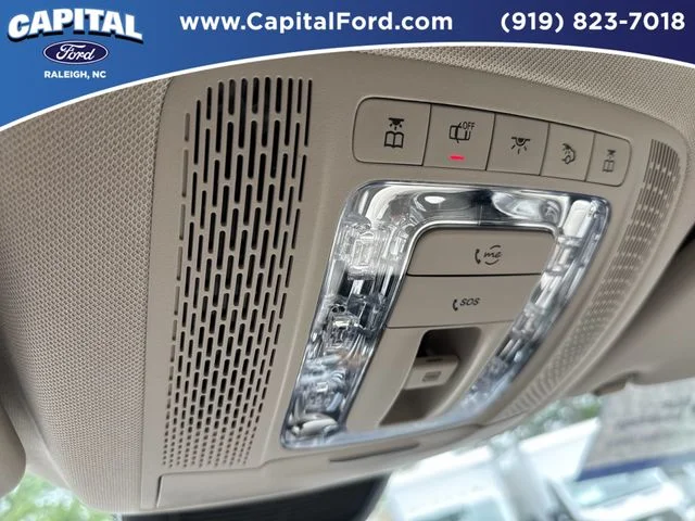 Used 2021  Mercedes-Benz GLS 450 image 33