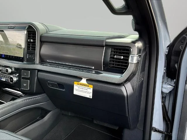 2026 Ford F-350 Super Duty Platinum - Photo 65