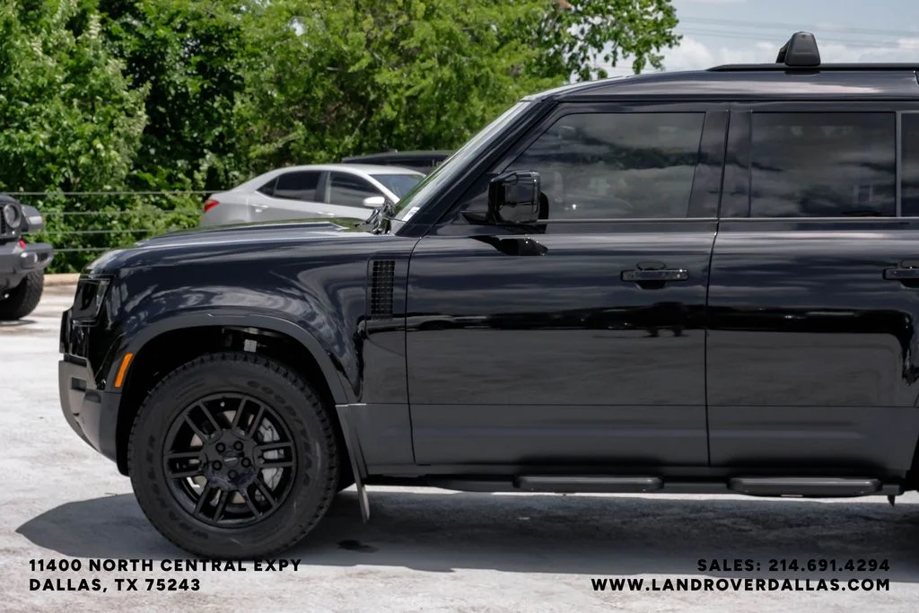 Certified Used 2026 Black Land Rover S image 12
