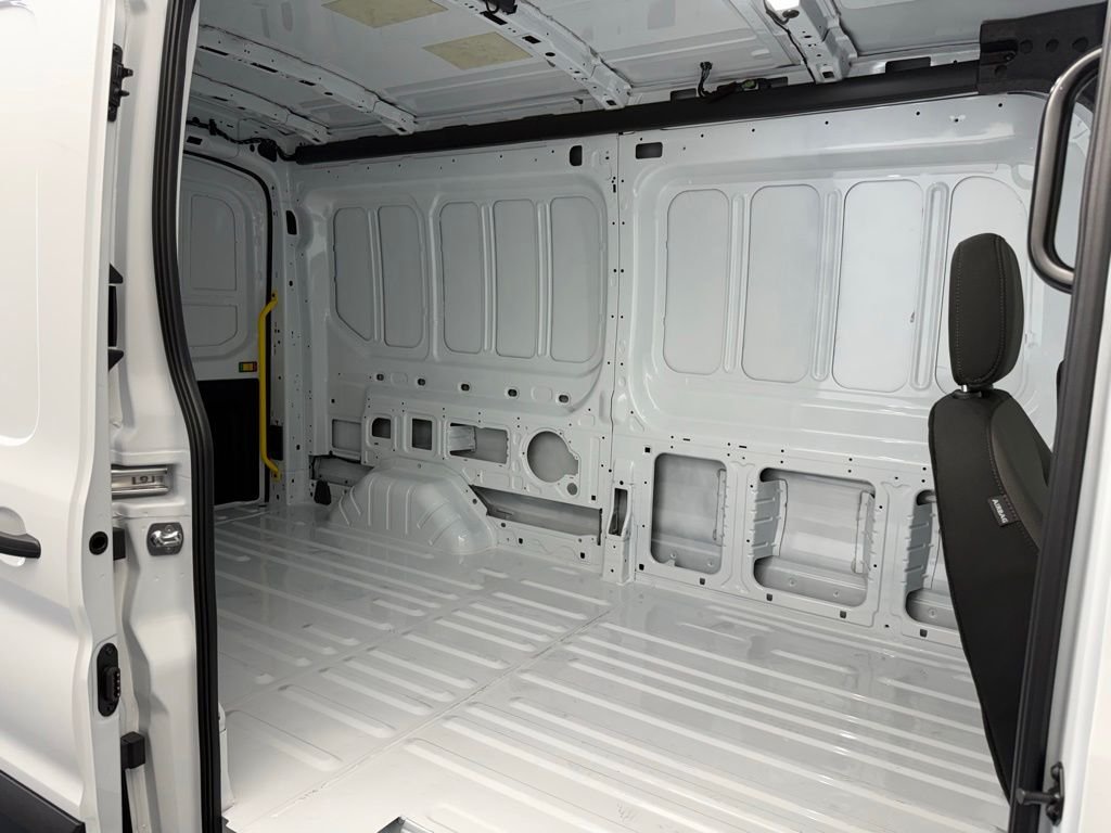 New 2026 Oxford White Ford Cargo Van image 50