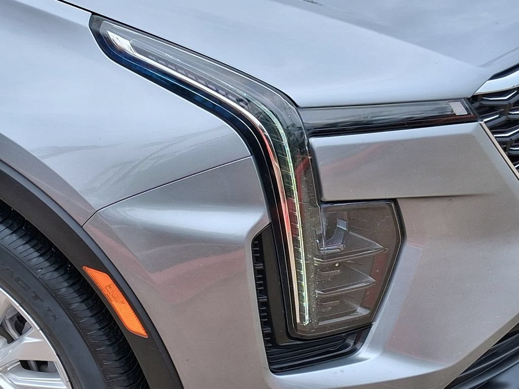 Used 2024 Argent Silver Metallic Cadillac Luxury image 8