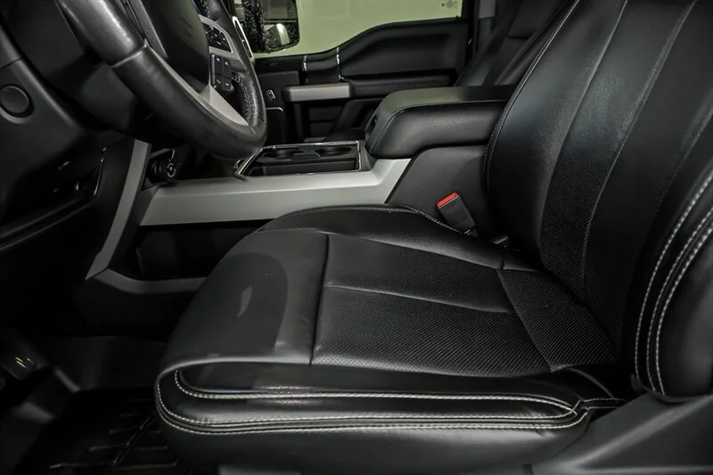 Used 2021 Agate Black Ford Lariat image 16