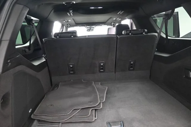 Used 2023 Black Cadillac Premium image 20