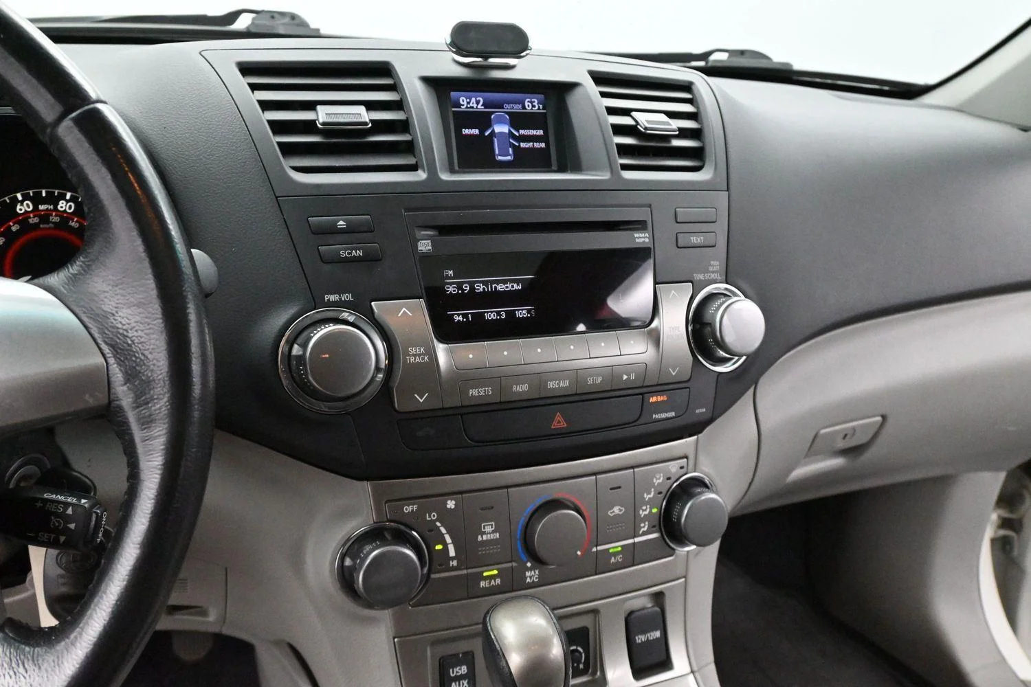 Used 2012 Blizzard Pearl Toyota SE image 17
