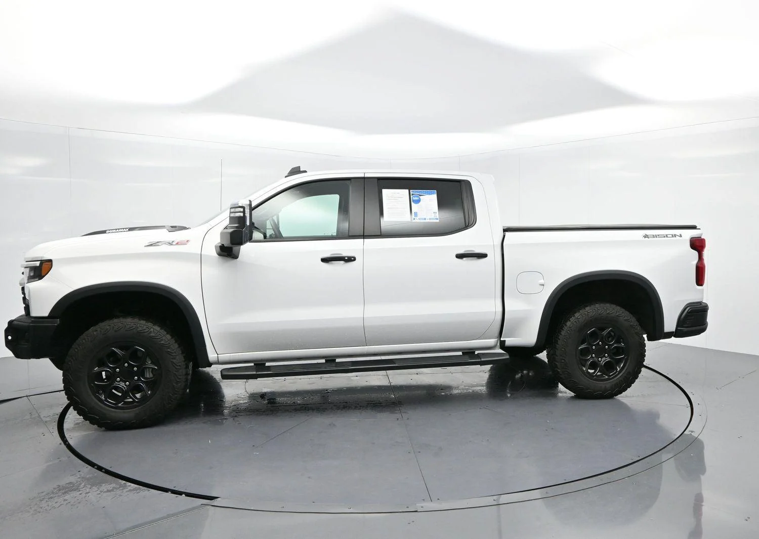 Used 2024 Summit White Chevrolet ZR2 image 4