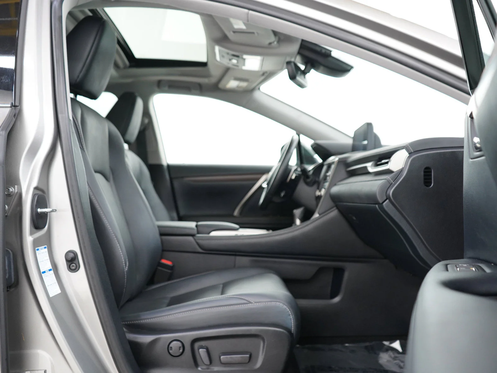 Used 2022 Silver Lexus 350 image 11