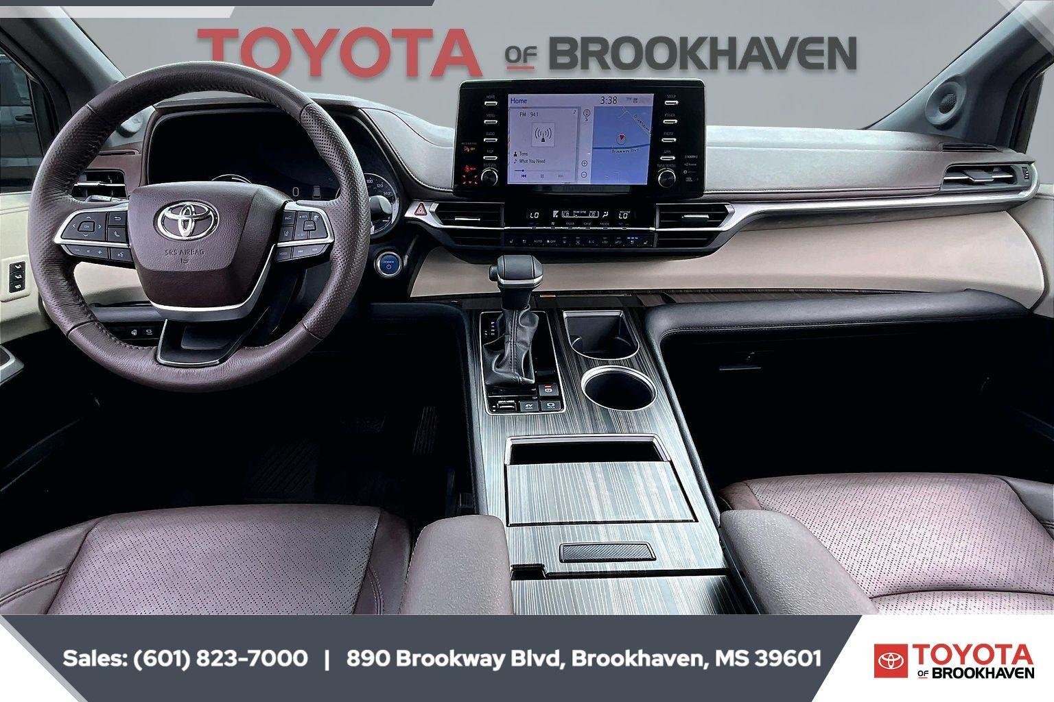 Used 2024 Windchill Pearl Toyota Platinum AWD image 15