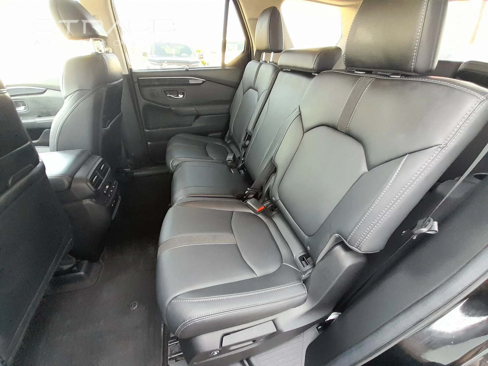 Used 2025 Crystal Black Pearl Honda EX-L image 40