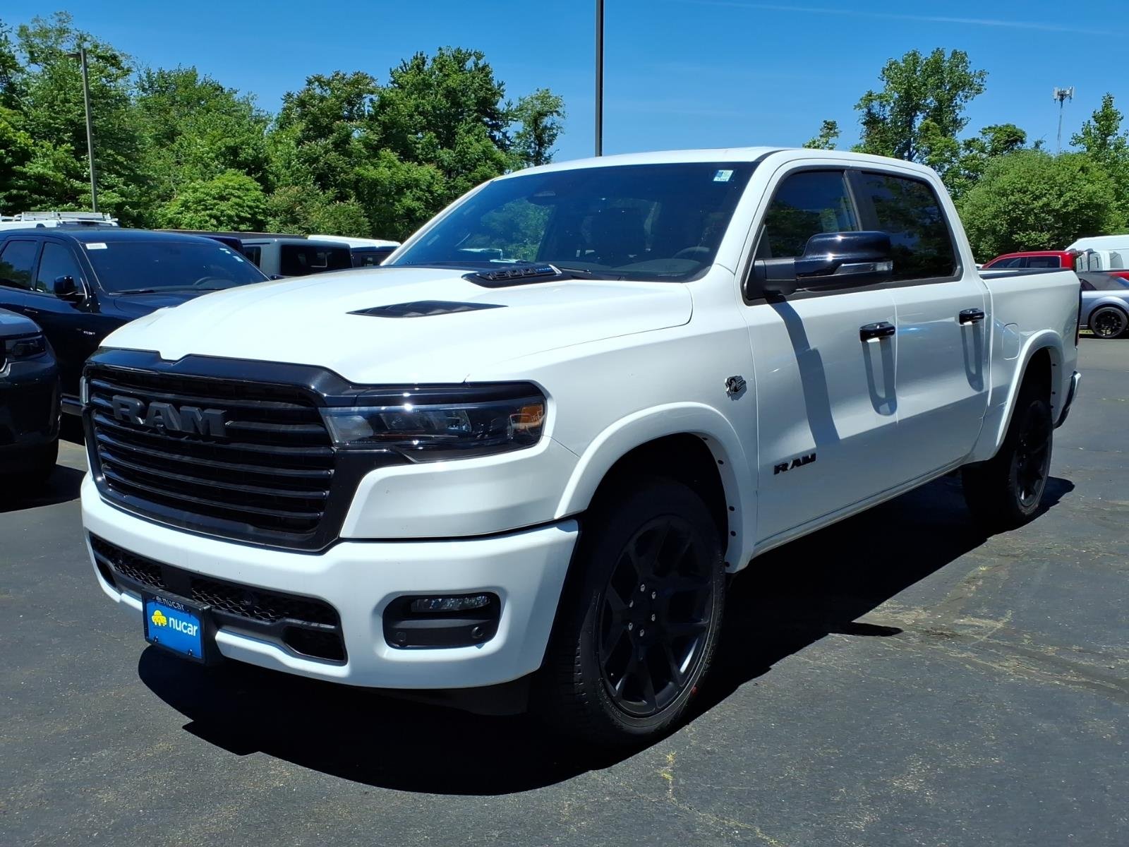 New 2026 Bright White Clear-Coat Exterior Paint RAM Laramie image 3