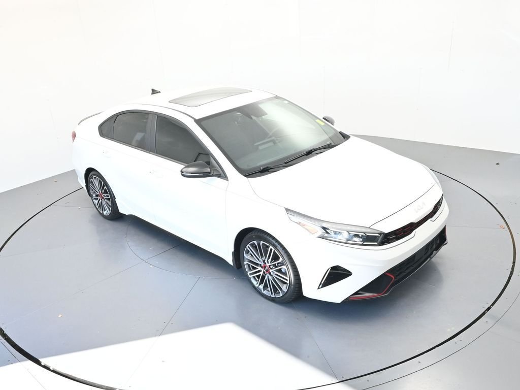 Used 2023 Snow White Pearl Kia GT image 24