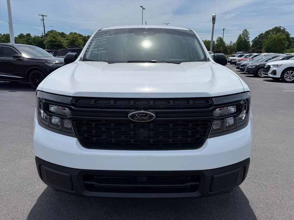 Used 2023 White Ford XLT image 3