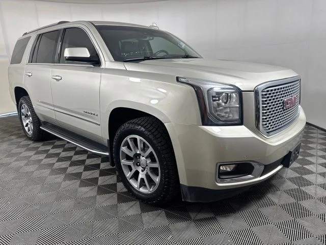 Used 2016 Beige GMC Denali image 1