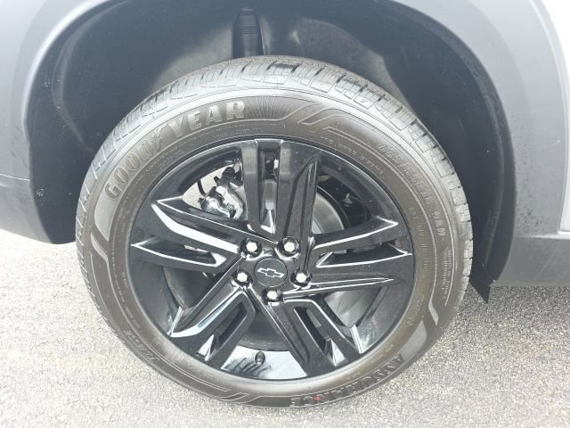 New 2026 Sterling Gray Metallic Chevrolet ACTIV image 12