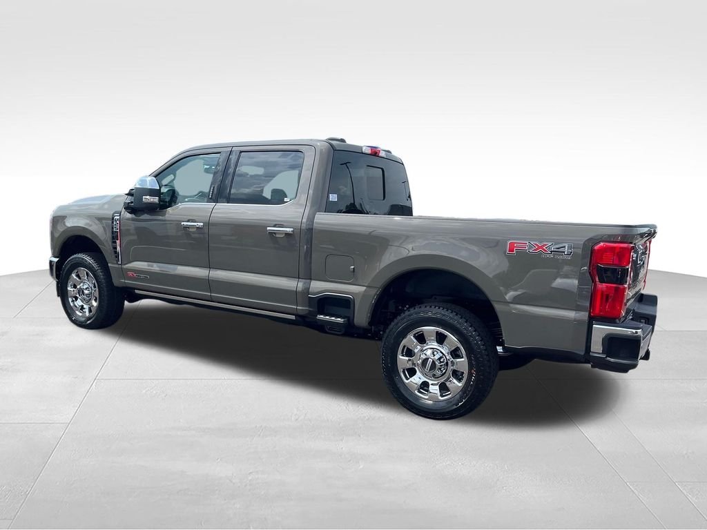 New 2026 Marsh Gray Ford F-250® Lariat® image 3