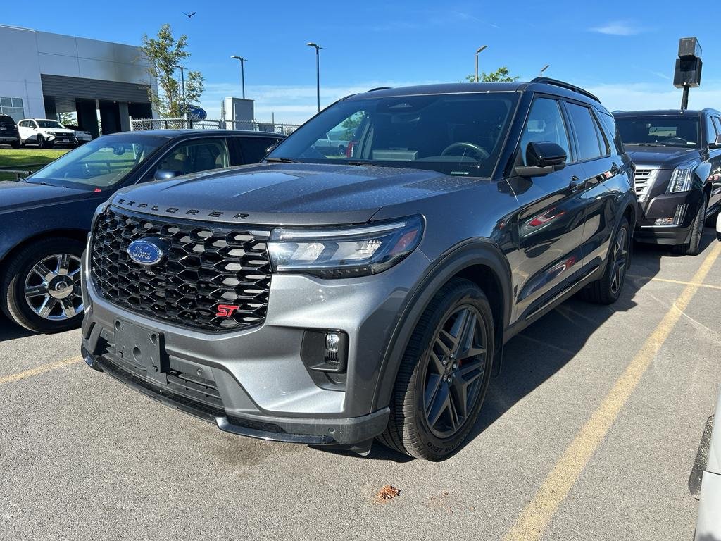 2025 Ford Explorer ST 4WD (PL535)'s photo
