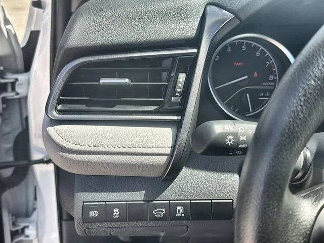 2024 Toyota Camry LE - Photo 17
