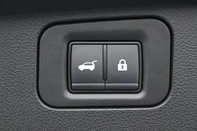 Used 2025 Anthracite Gray INFINITI LUXE image 25