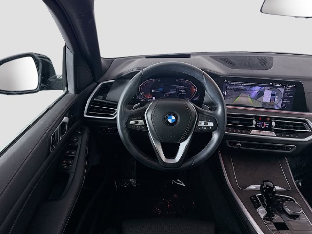 Used 2023 Dark Graphite Metallic BMW sDrive40i image 13