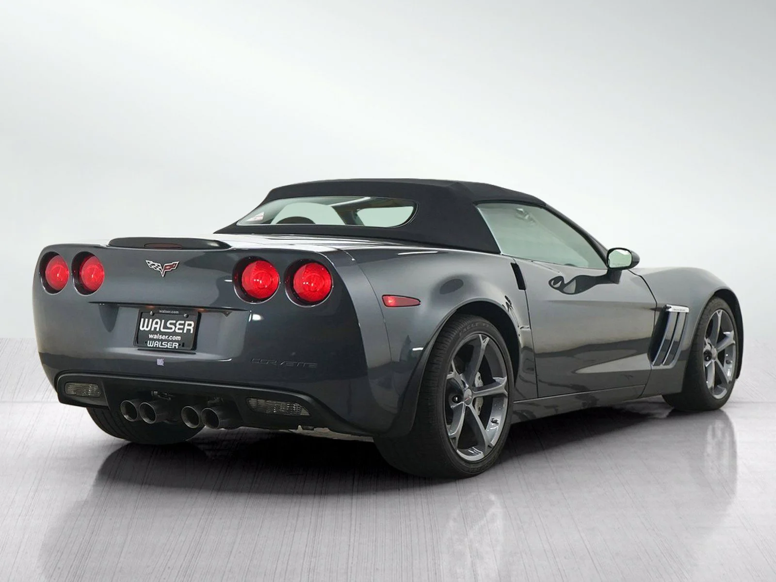 Used 2010 Cyber Gray Metallic Chevrolet Grand Sport image 5