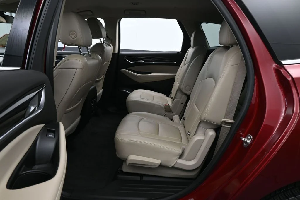 Used 2020 Red Quartz Tintcoat Buick Essence image 28