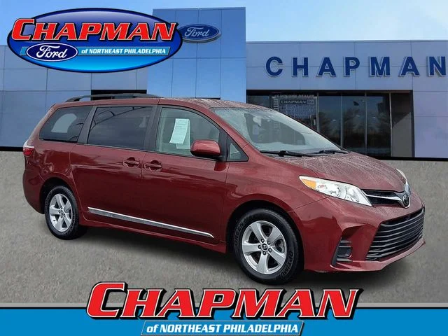 2019 Toyota Sienna LE