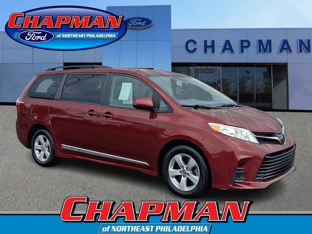 2019 Toyota Sienna LE
