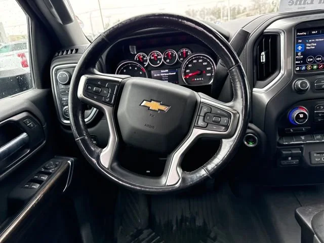 Used 2022 Northsky Blue Metallic Chevrolet LT image 16
